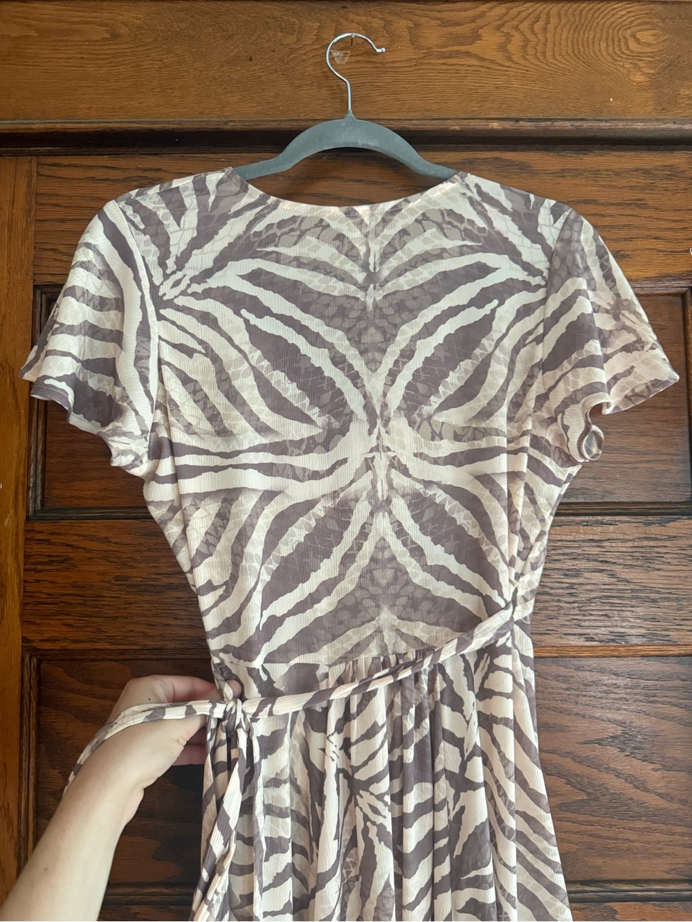 COSITA LINDA V Neck Wrap Maxi Dress Swimsuit Coverup Flutter Sleeves Resort M - Picture 5 of 8